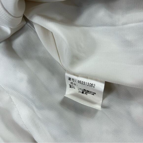 Ye . nice mesh overlay fit and flare dress, size small 155/80a - Picture 8 of 9